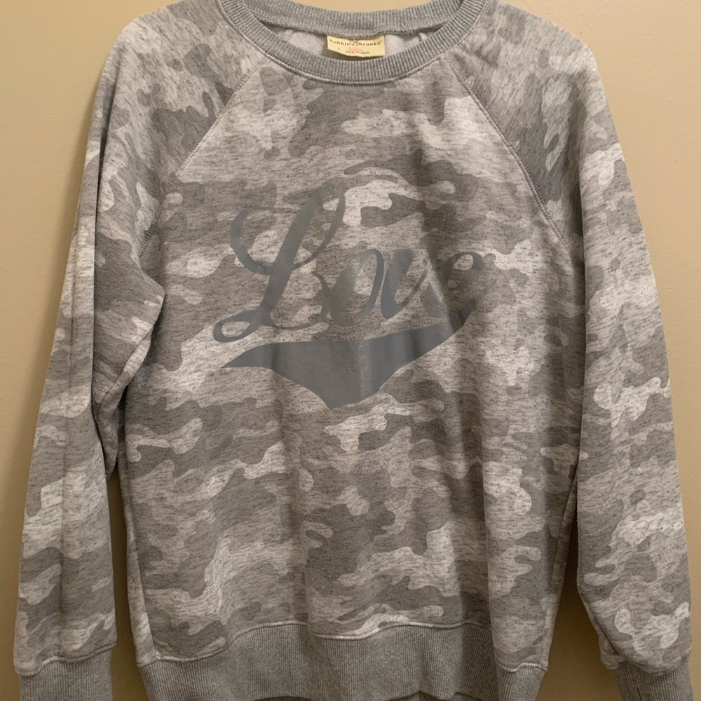 Crewneck sweatshirt